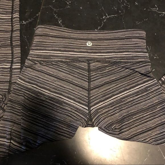 Lululemon WUP size 4 - Picture 5 of 11